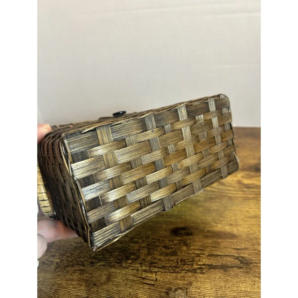 Vintage Woven Wicker Basket Hinged Lid Ring Handles Rustic Trinket Storage Decor